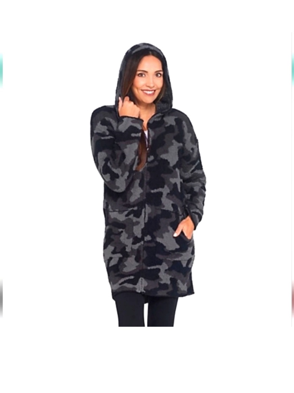 Barefoot Dreams Hooded Fleece Anorak in Charcoal Camo